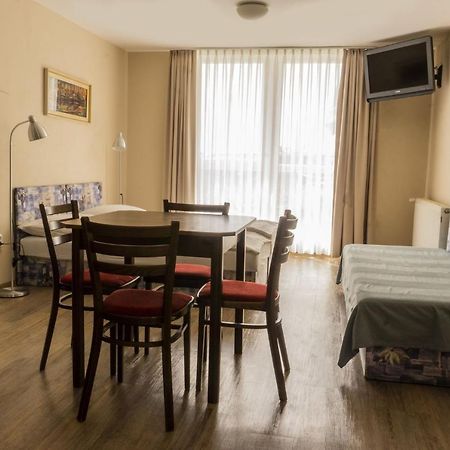 Studia A Apartmany U Karla Turnov Buitenkant foto